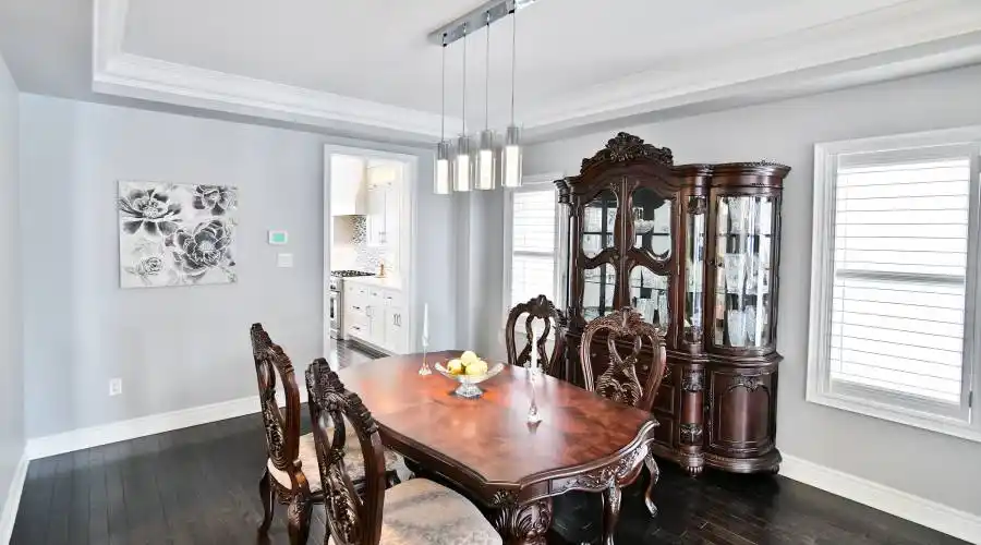 Elegant Formal Dining Room